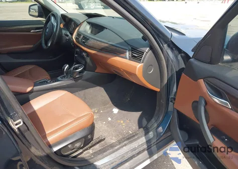 2015 BMW X1 xDrive28I из США, поврежденный, VIN WBAVL1C58FVY33368